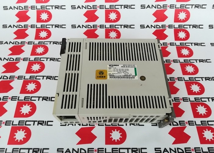 Used Mitsubishi Servo Driver  MDS-B-SVJ2-07 or  MDS-B-SVJ2-O7  MDSBSVJ207
