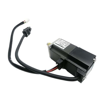 Un nuevo Mitsubishi Servo Motor HC-MF73B HCMF73B Entrega rápida Muchos de stock Mejor precio