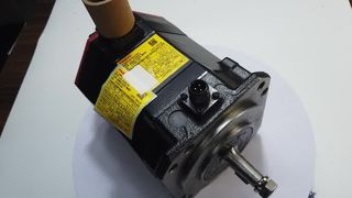 Servomotor de CA Fanuc A06B-0243-B100: descripción general de piezas OEM y características clave